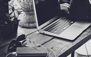 国王再次负于爵士，打出参差不齐的表现